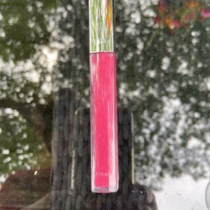 Revlon Mauve Pink “HD Garnet” Lipcolor